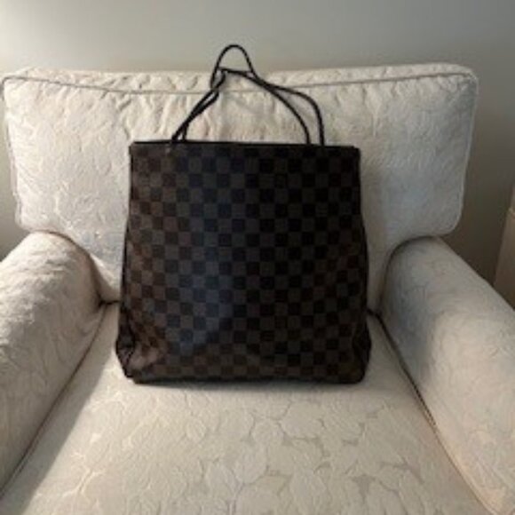 Vintage Louis Vuitton purse with thin braided shoulder straps - Picture 1 of 5